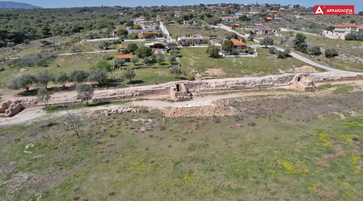 Εξαμίλιο Τείχος