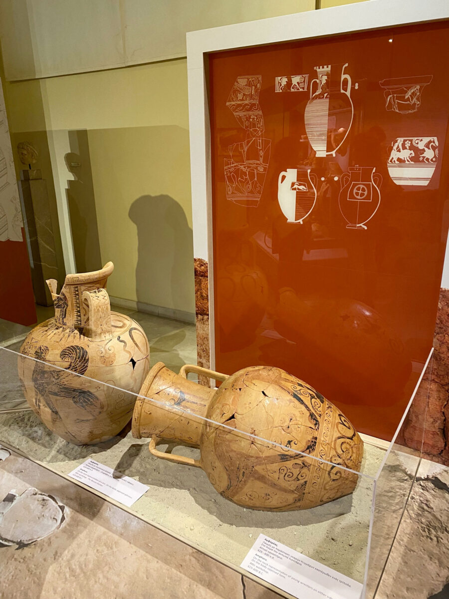 Από την έκθεση «Φαληρόθεν. Ανάμεσα σε δύο κόσμους» στο Αρχαιολογικό Μουσείο Πειραιά (φωτ.: ΥΠΠΟΑ).