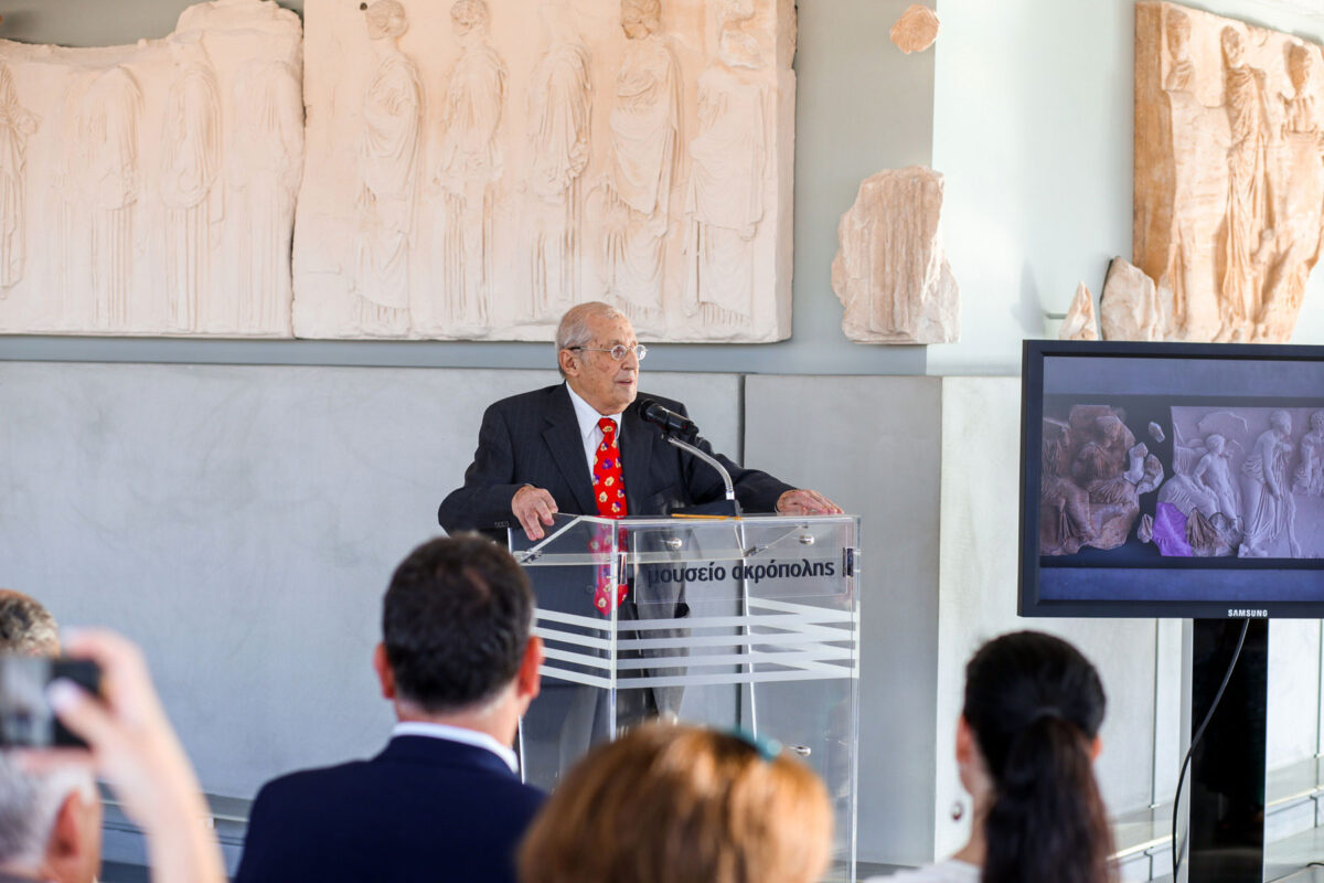 Ο Δημήτρης Παντερμαλής (πηγή εικόνας: Μουσείο Ακρόπολης).