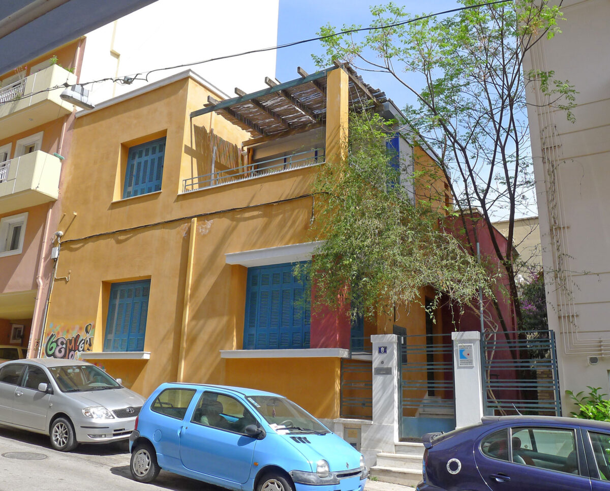 Γυθείου 8: γνωριμία με ένα μεσοπολεμικό κτήριο