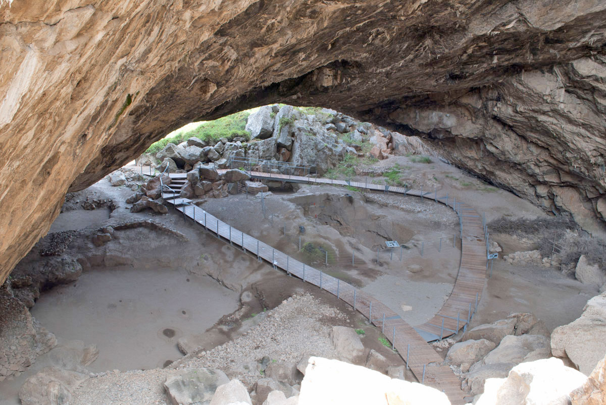Σπήλαιο Φράγχθι: Άποψη του εσωτερικού.