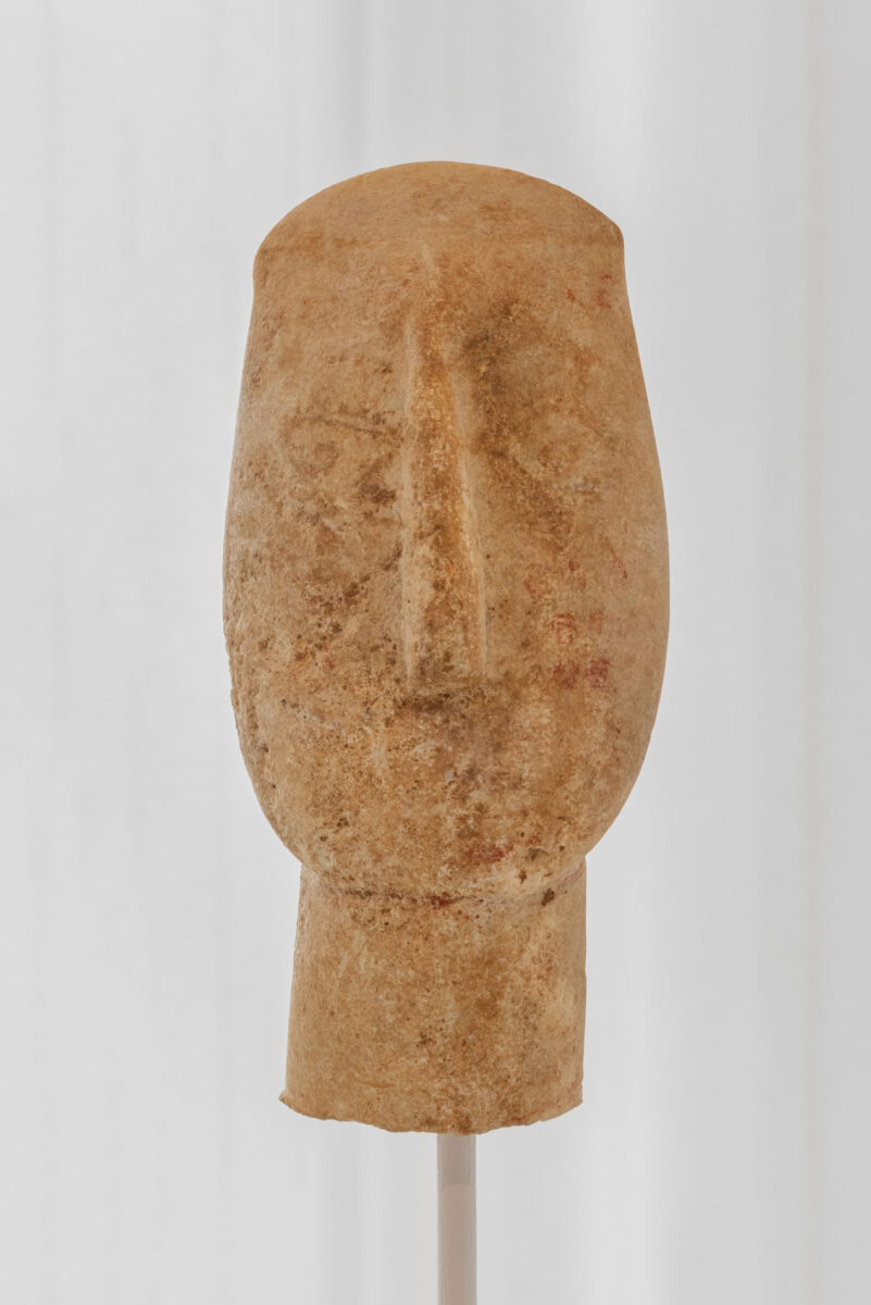 Άποψη της έκθεσης. Φωτ.: Πάρις Ταβιτιάν © Μουσείο Κυκλαδικής Τέχνης.