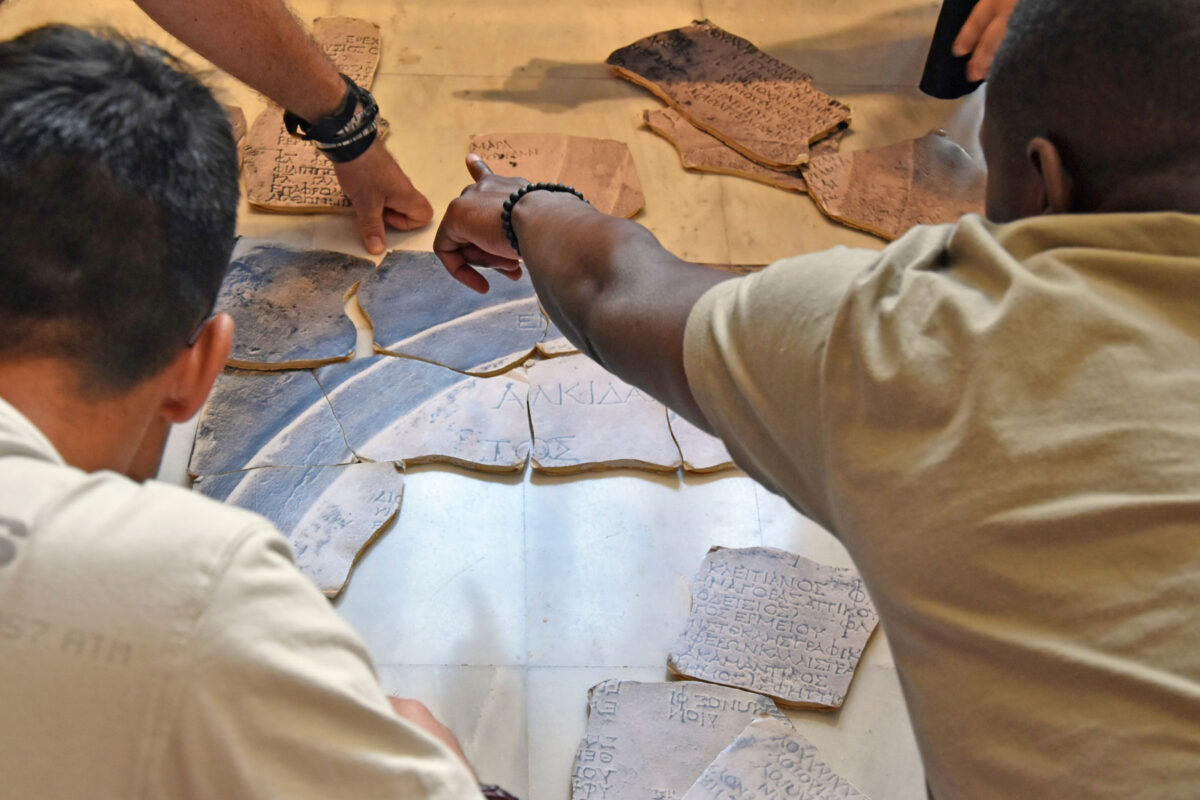 Στιγμιότυπο από την εκπαίδευση των περιηγητών. Φωτ.: © Υπουργείο Πολιτισμού και Αθλητισμού.