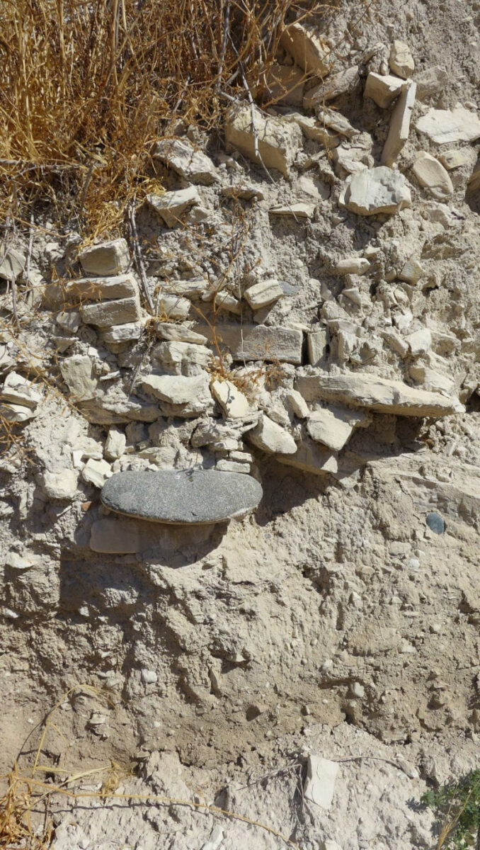 Θέση Αρχάγγελος: Κατασκευή της Μέσης Εποχής του Χαλκού ΙΙΙ-Ύστερης Εποχής του Χαλκού ΙΑ. Φωτ.: Τμήμα Αρχαιοτήτων Κύπρου.