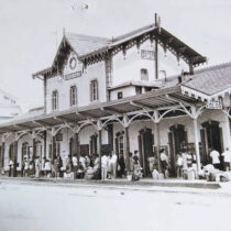 Ένα αρχιτεκτονικό στολίδι στις ράγες της ιστορίας