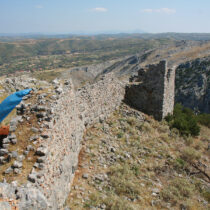 Ανασκαφή στις οχυρώσεις του Κοτυλαίου, Εύβοια (φωτ.: S. Fachard, 2012).