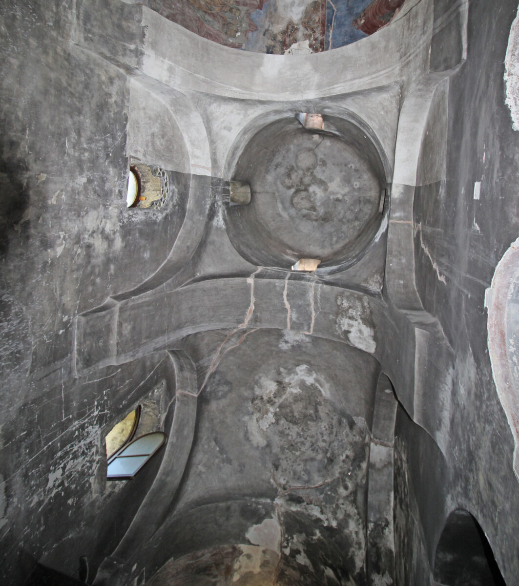 Τοιχογραφία στη μονή Παναγίας Βλαχέρνας πριν από τις εργασίες συντήρησης. Πηγή εικόνας: ΕΦΑ Άρτας.