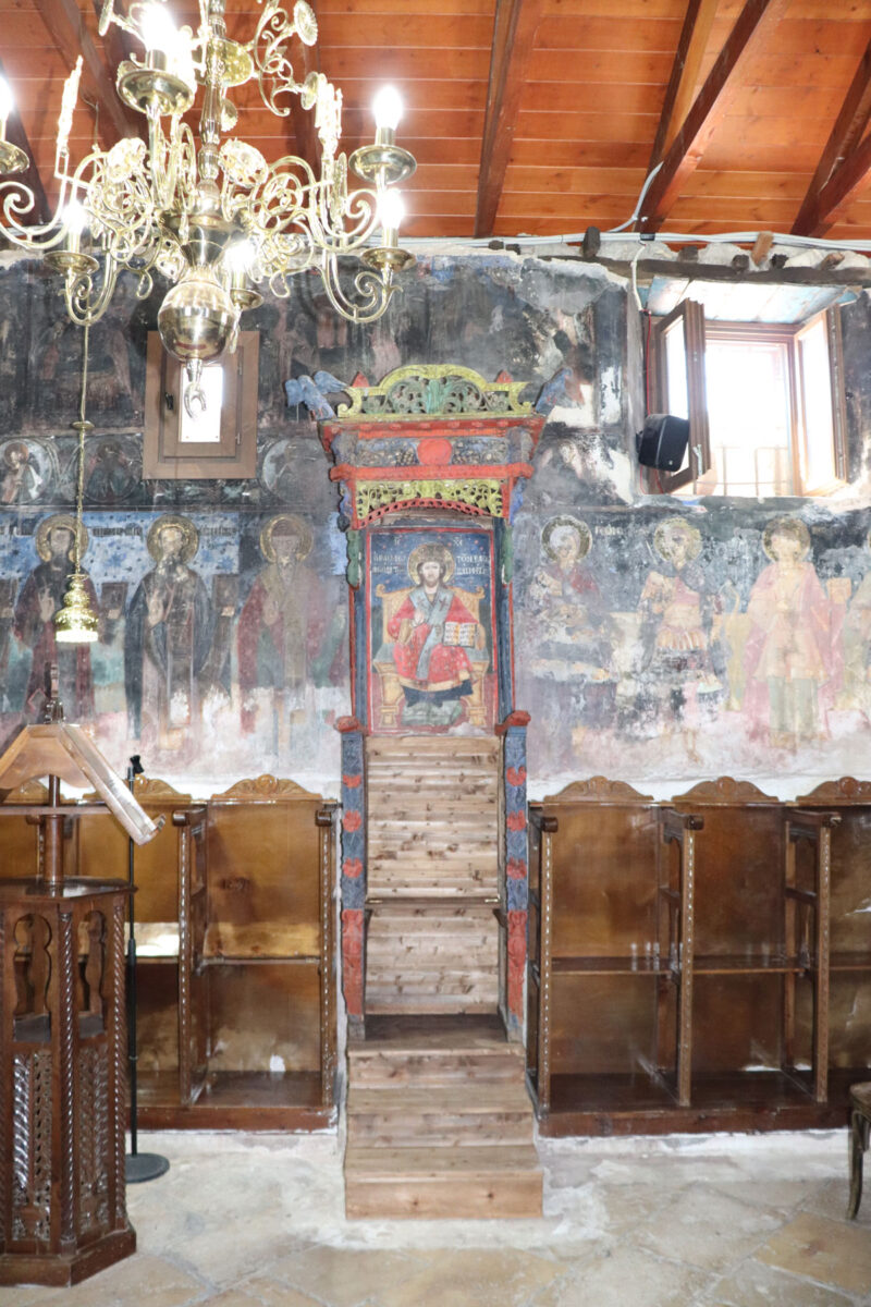 Ο Δεσποτικός Θρόνος του ναού μετά τις εργασίες συντήρησης. Πηγή εικόνας: Εφορεία Αρχαιοτήτων Άρτας.