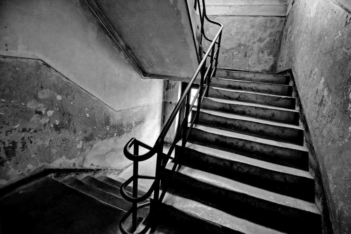 Από την έκθεση της Ρενέ Ρεβάχ «Tehom» που παρουσιάζεται στο Μουσείο Μπενάκη / Πειραιώς 138. Πηγή εικόνας: Μουσείο Μπενάκη.