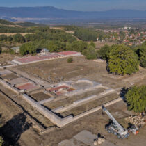 Σημαντικός μακεδονικός τάφος βρέθηκε στις Αιγές το 2023