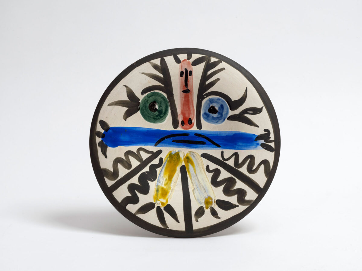 Σπάνιες αφίσες και κεραμικά του Πικάσο στους Δελφούς