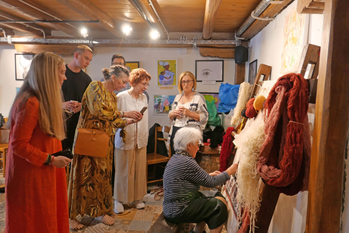 Στιγμιότυπο από την επίσκεψη Σουηδών πανεπιστημιακών στον δήμο Αριστοτέλη. Φωτ.: Φωτεινή Μιχαλέου / ΑΠΕ-ΜΠΕ.