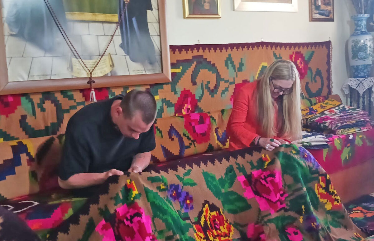 Στιγμιότυπο από την επίσκεψη Σουηδών πανεπιστημιακών στον δήμο Αριστοτέλη. Φωτ.: Φωτεινή Μιχαλέου / ΑΠΕ-ΜΠΕ.