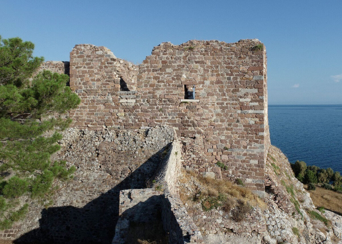 Κάστρο Μυτιλήνης, Ακρόπυργος. Πηγή εικόνας: ΥΠΠΟ.