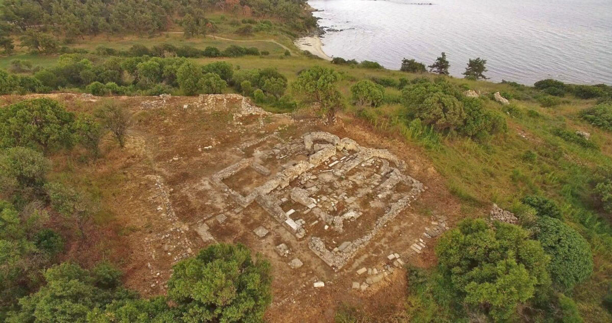 Επεμβάσεις στο Πολύστυλο των Αβδήρων