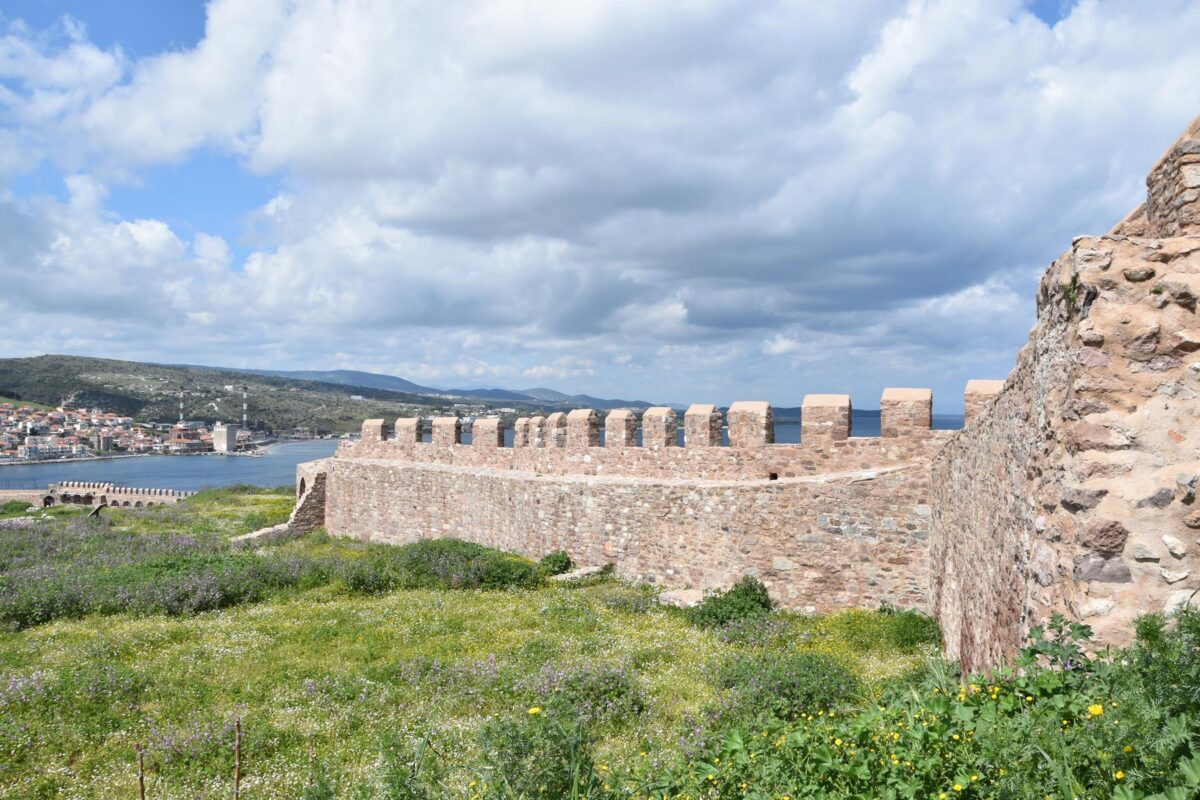 Ολοκληρωμένο τμήμα του βορειοανατολικού περιβόλου. Πηγή εικόνας: ΑΠΕ-ΜΠΕ.