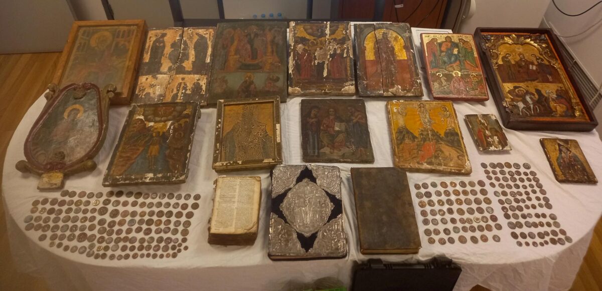 Εξαρθρώθηκε εγκληματική οργάνωση που πωλούσε θρησκευτικές εικόνες και αρχαία αντικείμενα