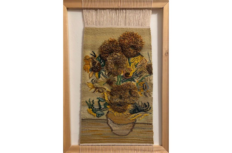 «Ηλιοτρόπια στο Σκοτάδι και στο Φως»