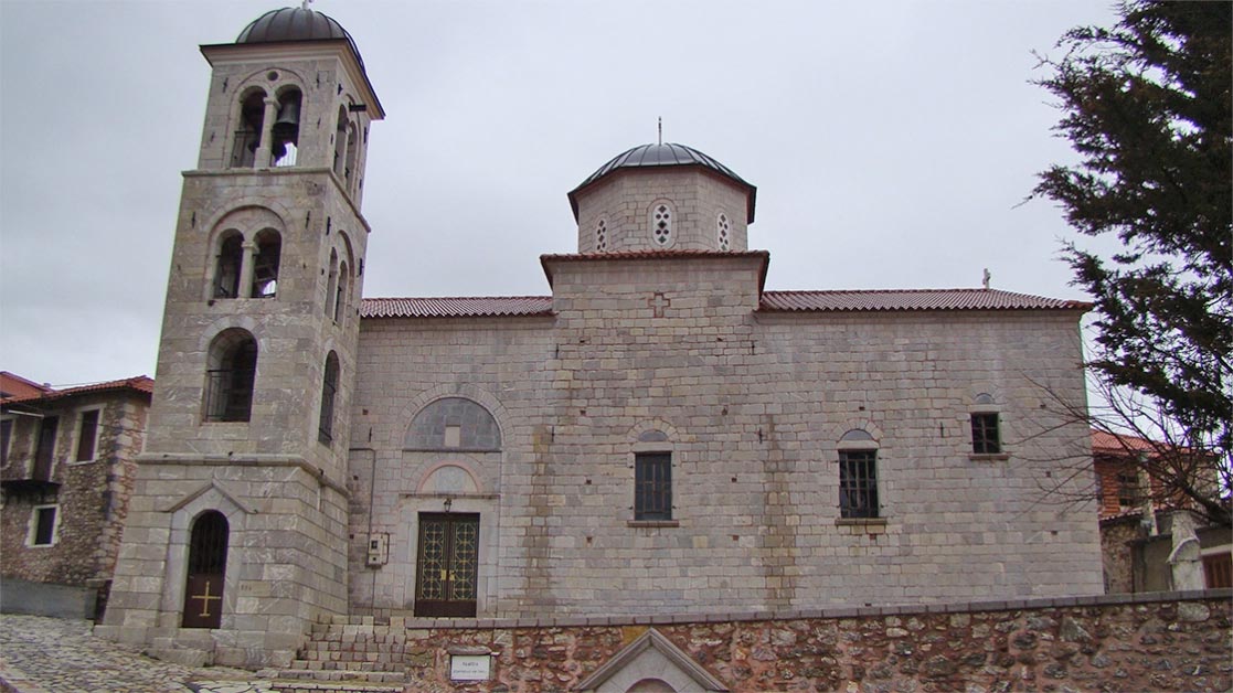 Παραδοσιακή αρχιτεκτονική και εκκλησίες της Δημητσάνας