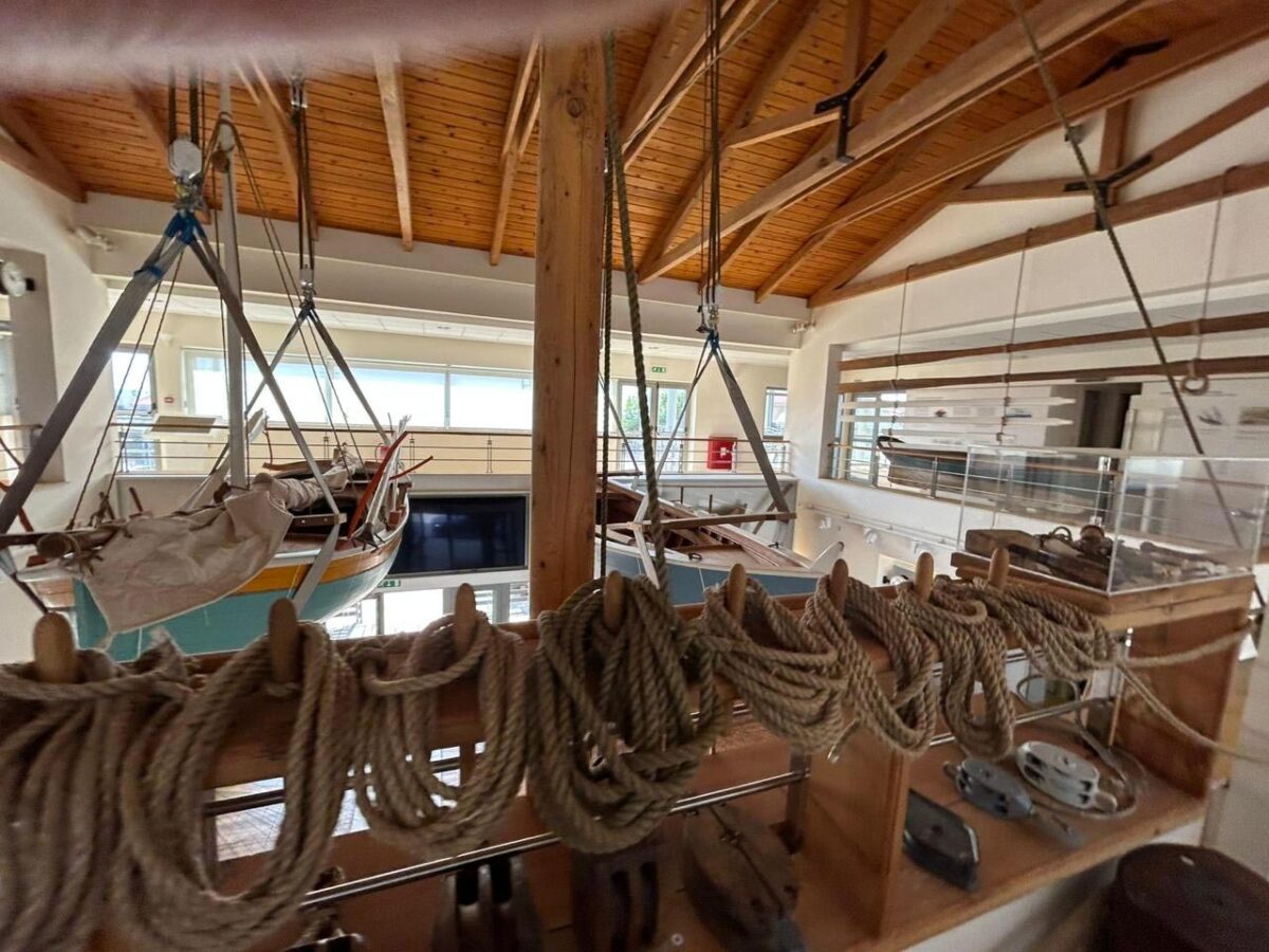 Στο Μουσείο Ναυπηγικών και Ναυτικών Τεχνών Αιγαίου, στο Ηραίο. Πηγή εικόνας: ΥΠΠΟ.