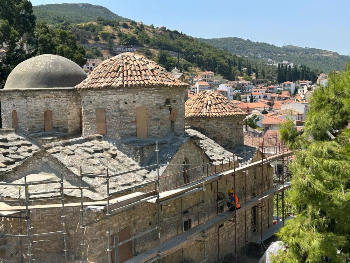 Ο ναός των Άι-Γιαννάκηδων, στο Άνω Βαθύ Σάμου. Πηγή εικόνας: ΥΠΠΟ.