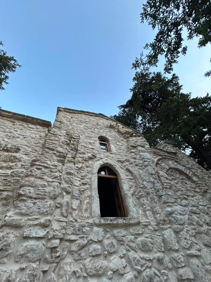 Το εξωτερικό του Ιερού Ναού Μεταμορφώσεως του Σωτήρος. Πηγή εικόνας: ΥΠΠΟ.