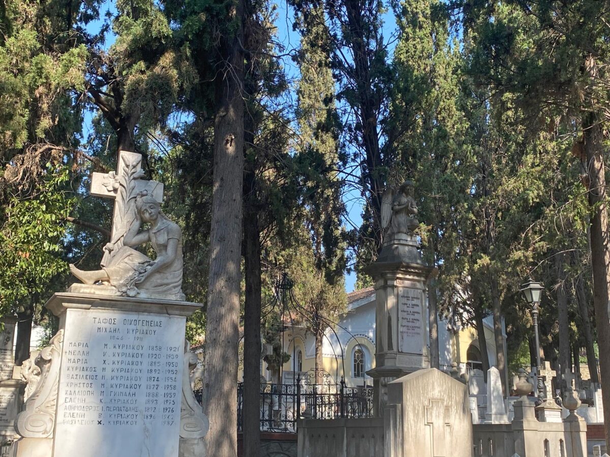 Περίπατοι στα ιστορικά κοιμητήρια της Θεσσαλονίκης. Πηγή εικόνας: ΑΠΕ-ΜΠΕ.