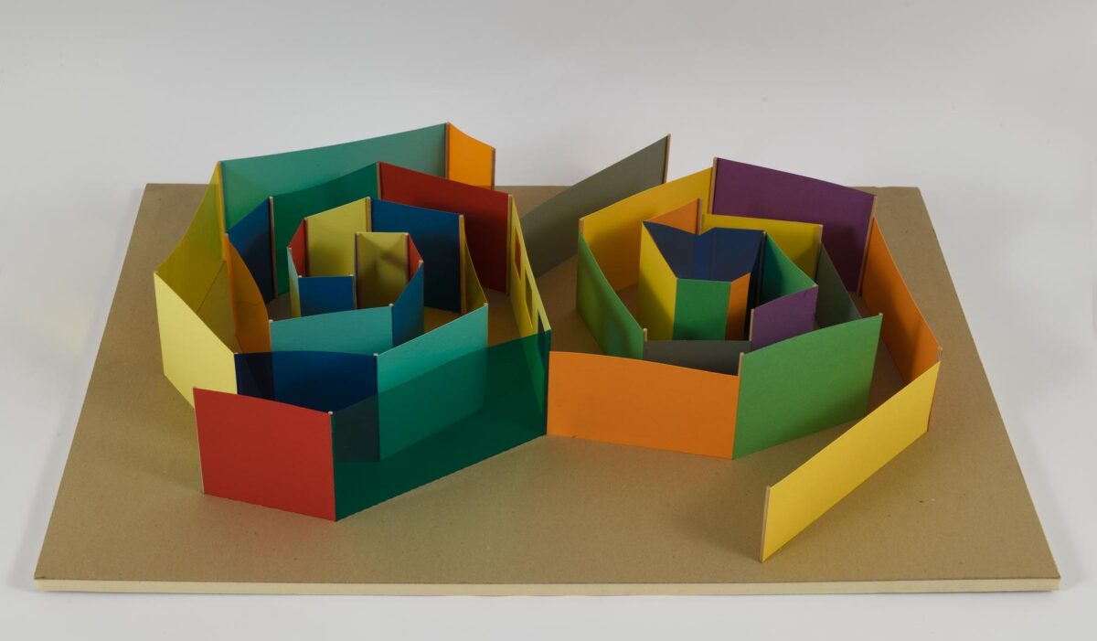 Marie-José Burki & Mitja Tušek, «Spiral Playground», 2005, Βέλγιο/Ελβετία. Πηγή εικόνας: Μουσείο Μπενάκη.