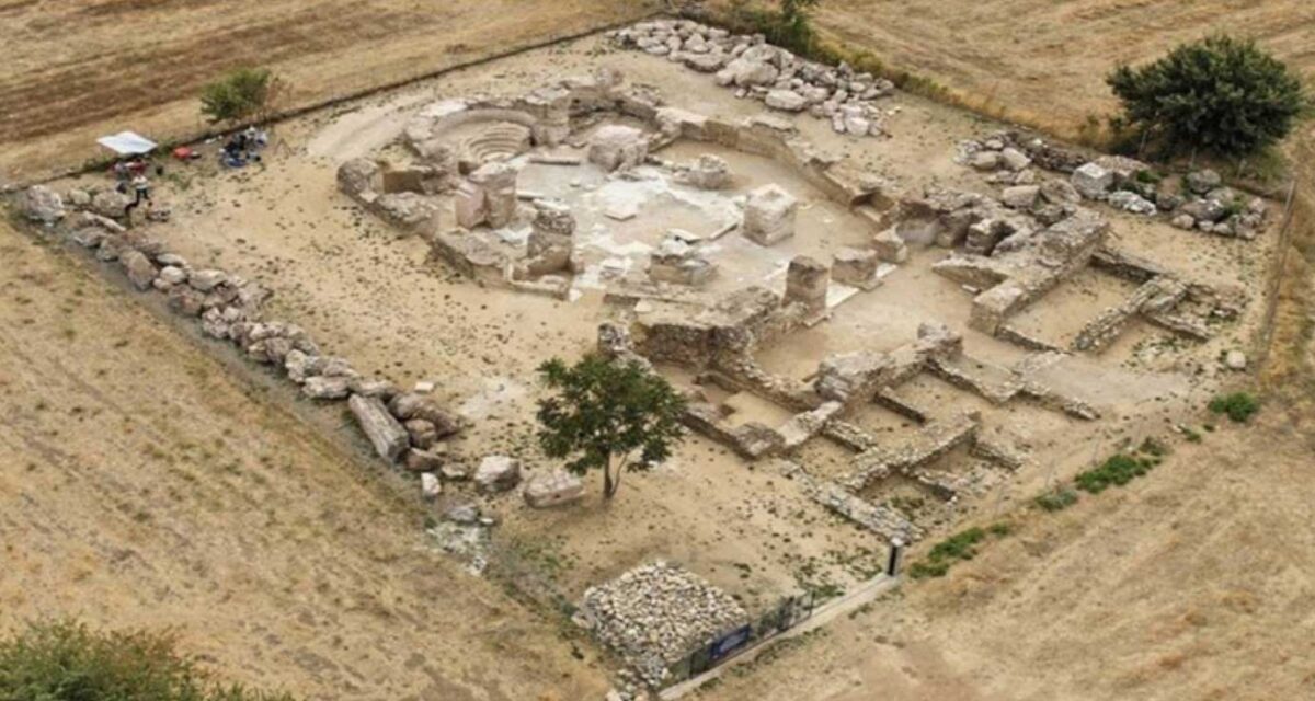 Αποκαθίσταται ο περίκεντρος ναός στη Μαξιμιανούπολη