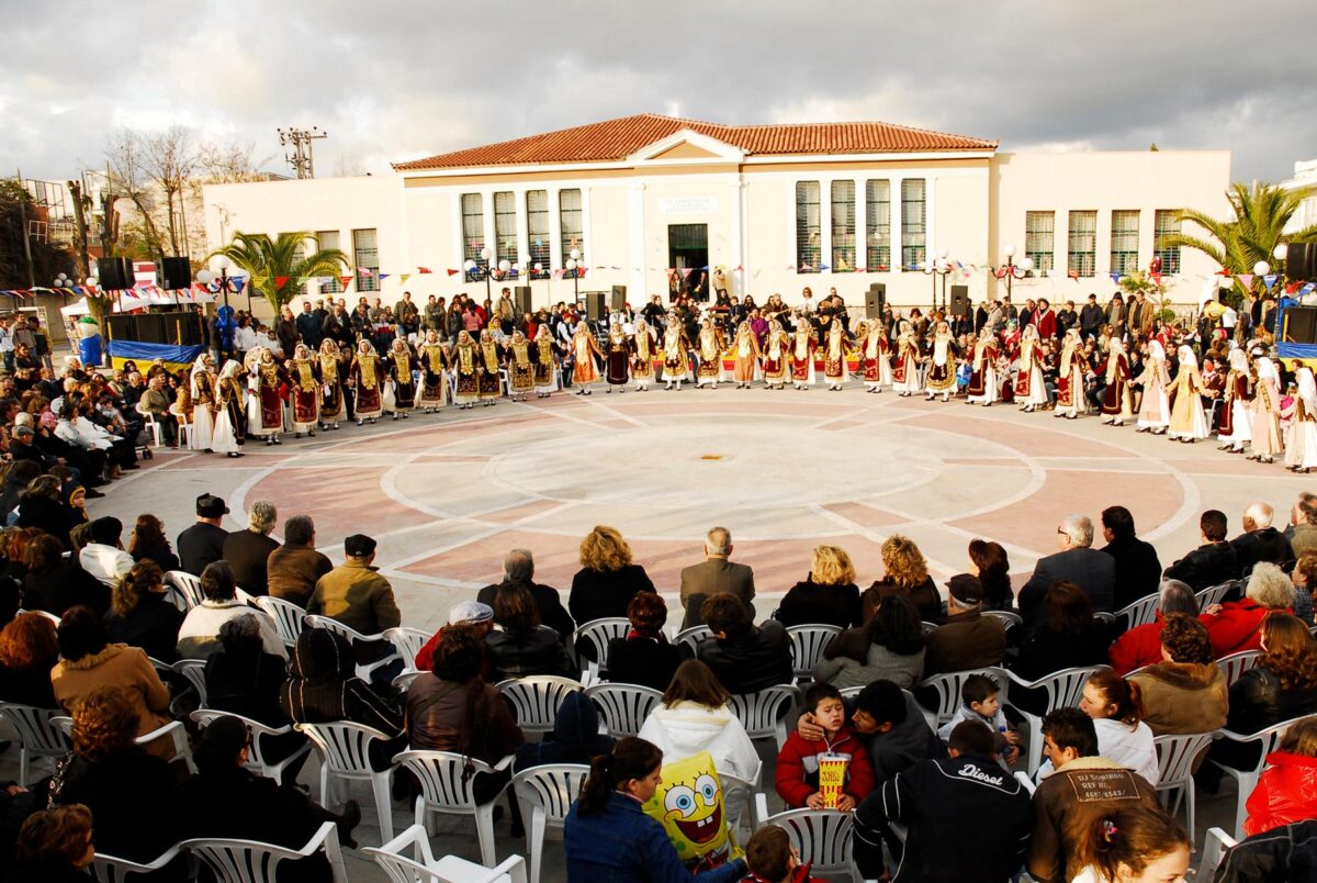 Ο χορός των γυναικών «Βάλε», στον Ασπρόπυργο Αττικής. Πηγή εικόνας: ΥΠΠΟ.