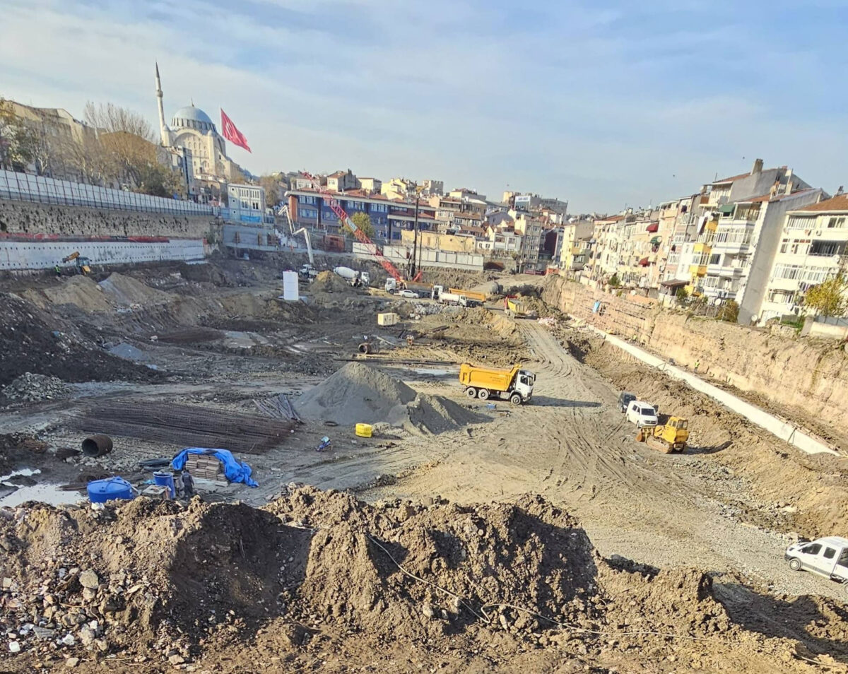 Στιγμιότυπο από τις εργασίες. Πηγή εικόνας: Χριστιανική Αρχαιολογική Εταιρεία.