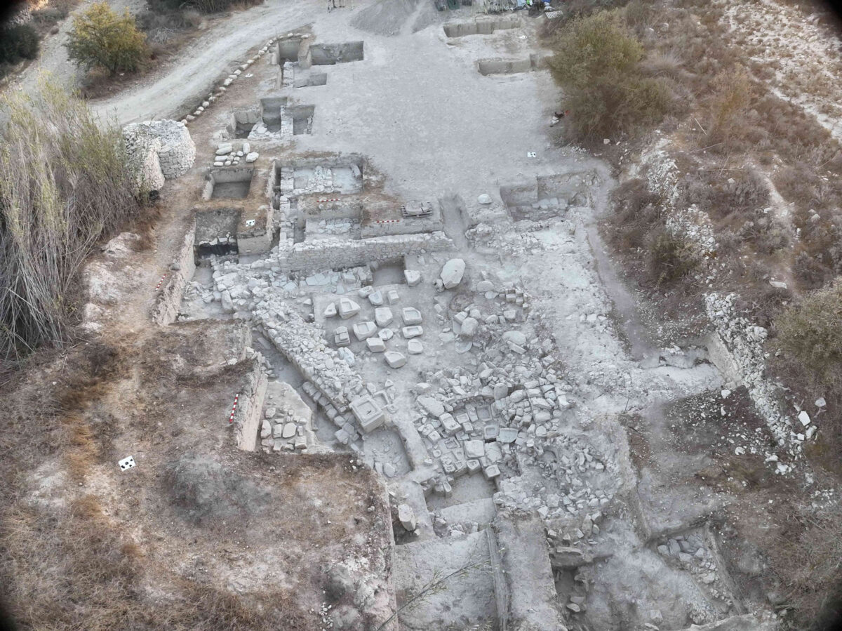 Άποψη της ανασκαφής στο Ιερό του Απόλλωνα στη θέση Φράγγισσα. Πηγή εικόνας: Τμήμα Αρχαιοτήτων Κύπρου.