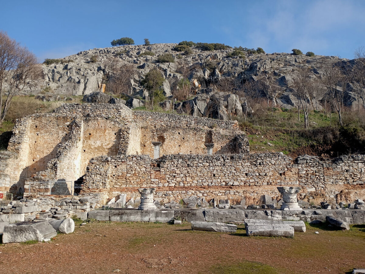 Εικ. 3. Φίλιπποι. Βασιλική Α. Άποψη του βαπτιστηρίου από το κεντρικό κλίτος. © Εφορεία Αρχαιοτήτων Καβάλας / Υπουργείο Πολιτισμού.