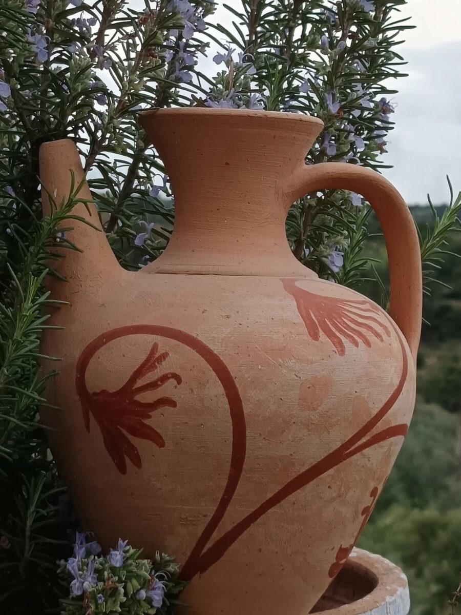 Οι Μαργαρίτες αποτελούν έναν από τους σημαντικότερους παραδοσιακούς πυρήνες κεραμικής στην Κρήτη. Πηγή εικόνας: ΑΠΕ-ΜΠΕ / Σύλλογος Ρόδακας.