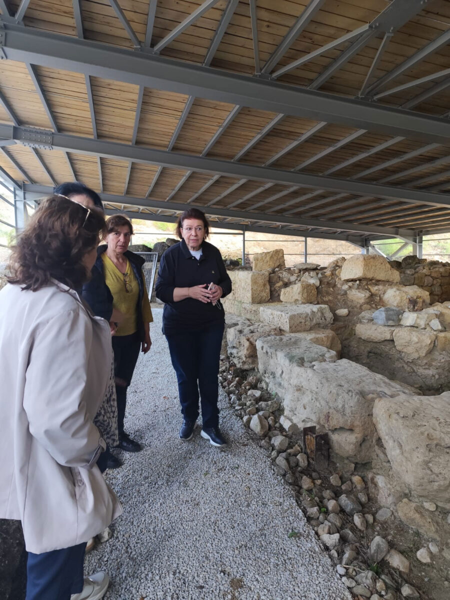 Αυτοψία στην ξύλινη γέφυρα στην Αμφίπολη. Πηγή εικόνας: ΥΠΠΟ.