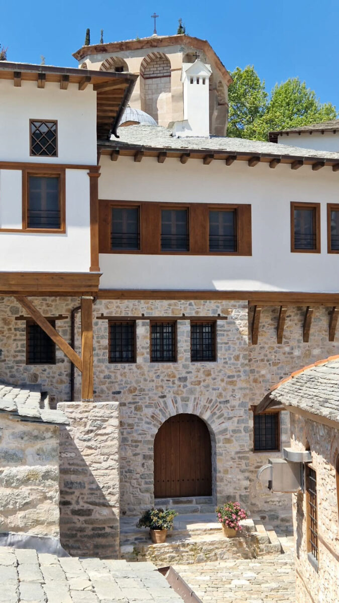 Το έργο ανάκτησης του κτίσματος Κουντιάδη, στον Τίμιο Πρόδρομο. Πηγή εικόνας: ΥΠΠΟ.