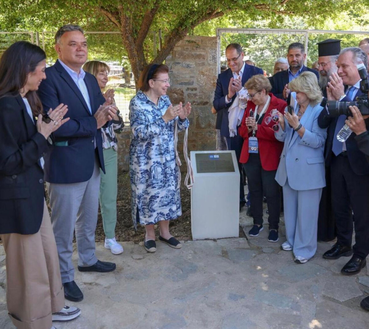 Η αναμνηστική πινακίδα UNESCO στη Ζώμινθο. Πηγή εικόνας: ΥΠΠΟ.