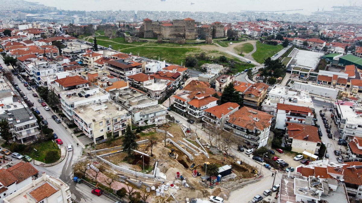 Η θέση του Πάρκου Εθνικής Αντίστασης σε σχέση με το Επταπύργιο. Πηγή εικόνας  ΥΠΠΟ.