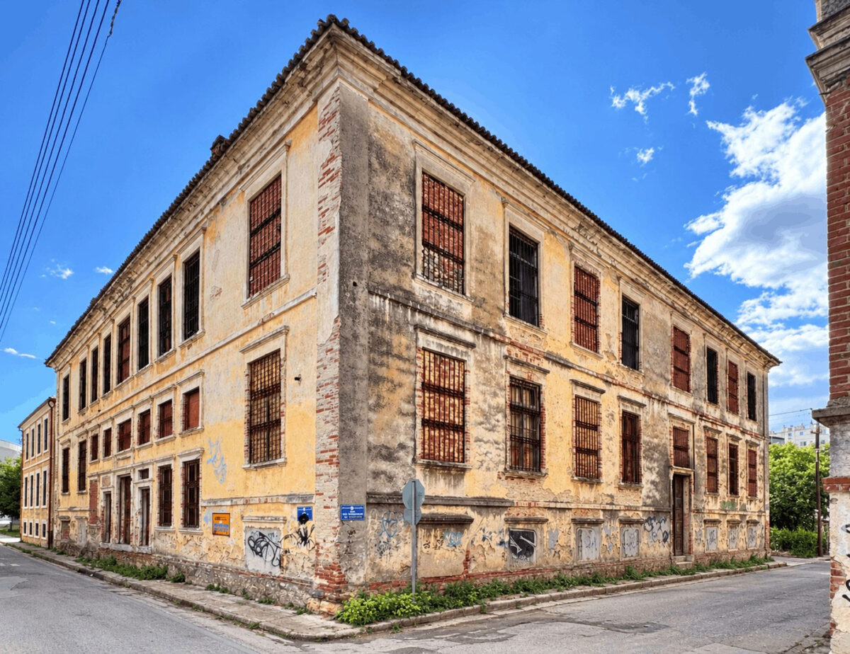 Το κτήριο της Καπναποθήκης που θα στεγάσει το Διαχρονικό Μουσείο Ξάνθης, όπως είναι σήμερα. Πηγή εικόνας: ΥΠΠΟ.